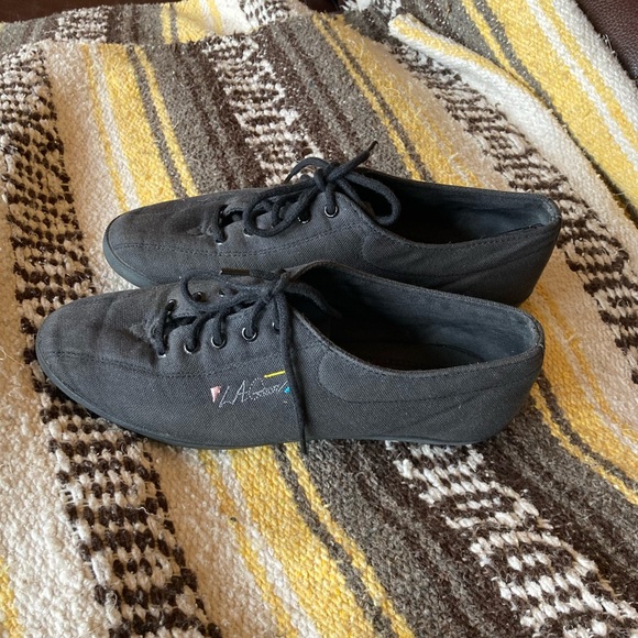 LA GEAR canvas sneakers.** ‘90’s vintage ** size 6 - Picture 2 of 6